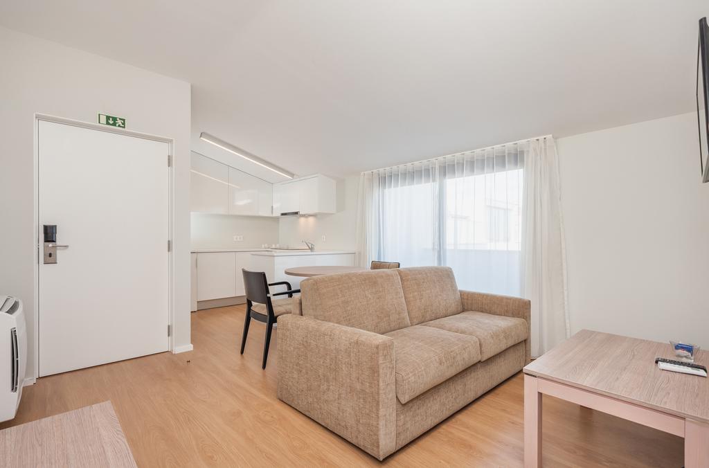 Essence Inn Marianos