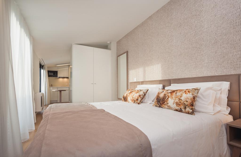 Essence Inn Marianos