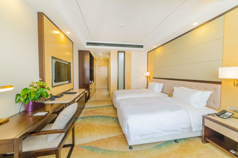Hundred Hotel