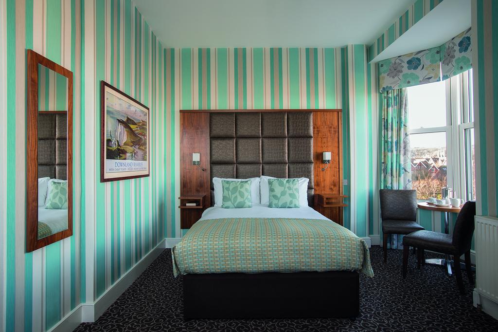 Hydro Hotel
