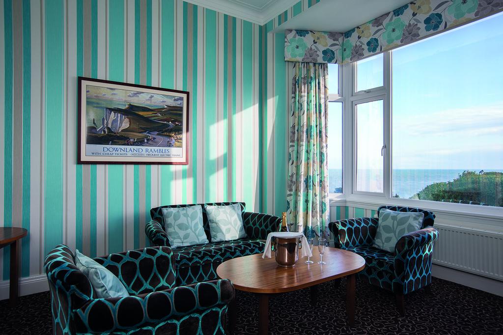 Hydro Hotel