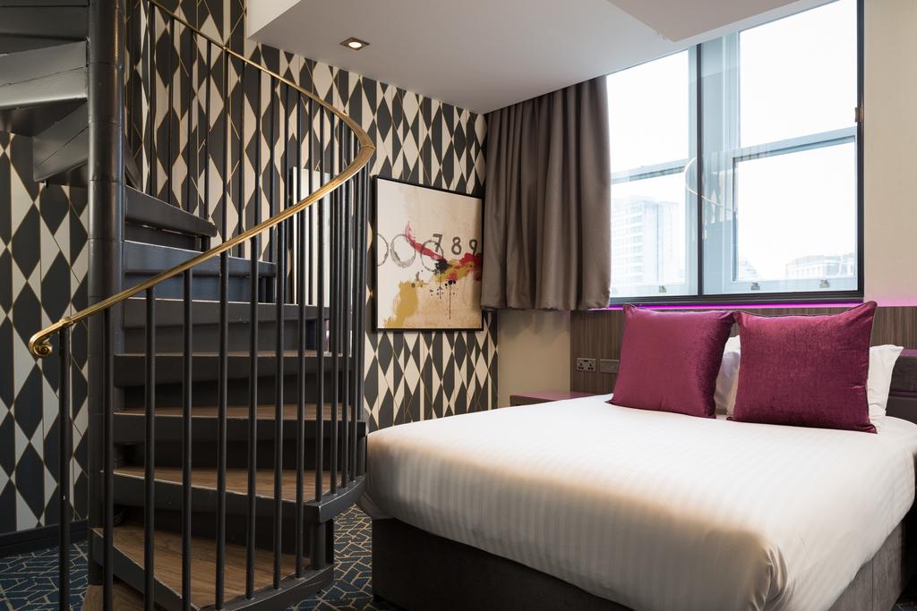 Roomzzz Manchester Corn Exchange