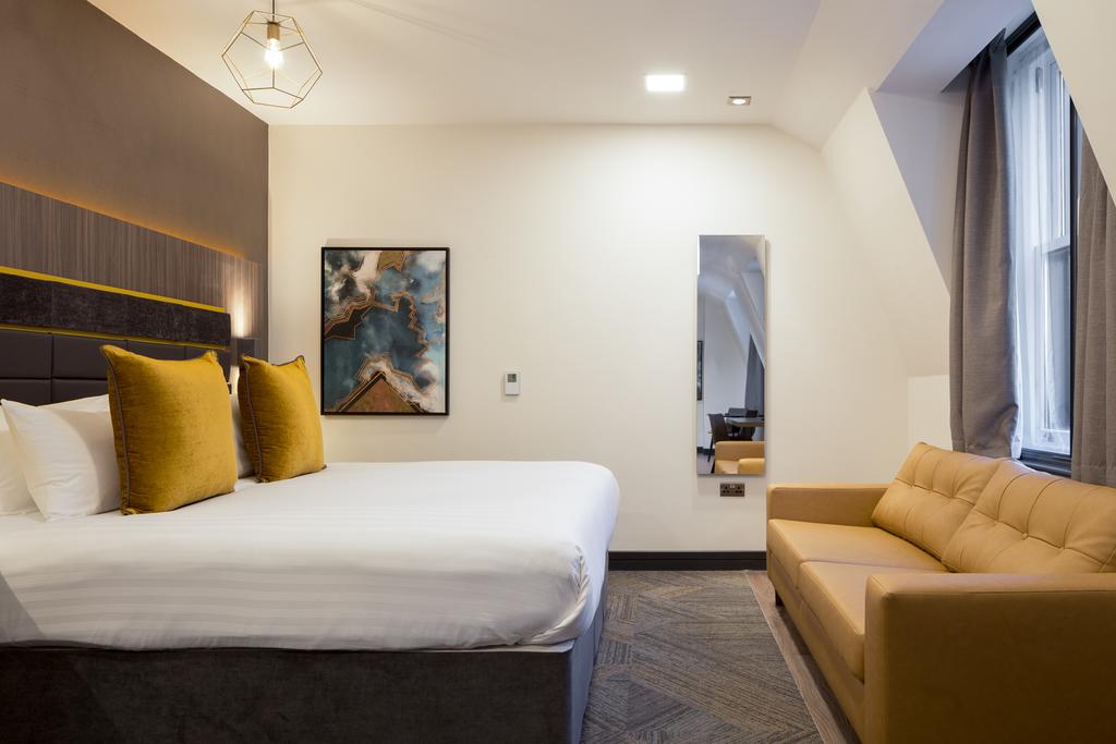 Roomzzz Manchester Corn Exchange