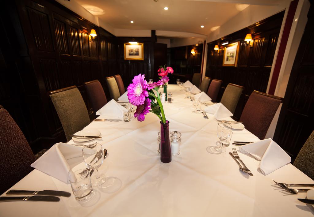 Warren Lodge Hotel