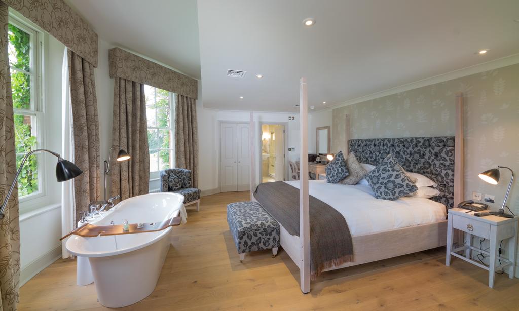 Stoke Place Hotel