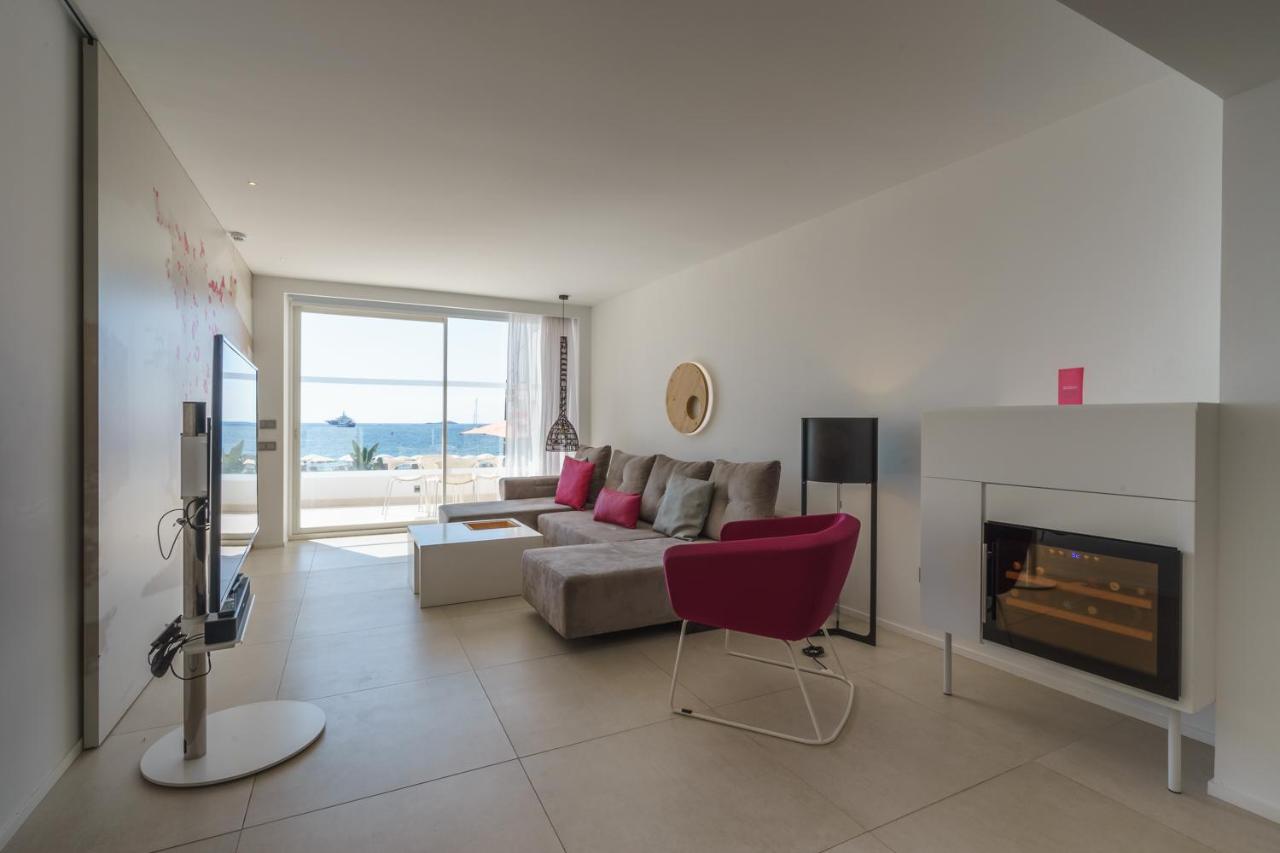 One Ibiza Suites