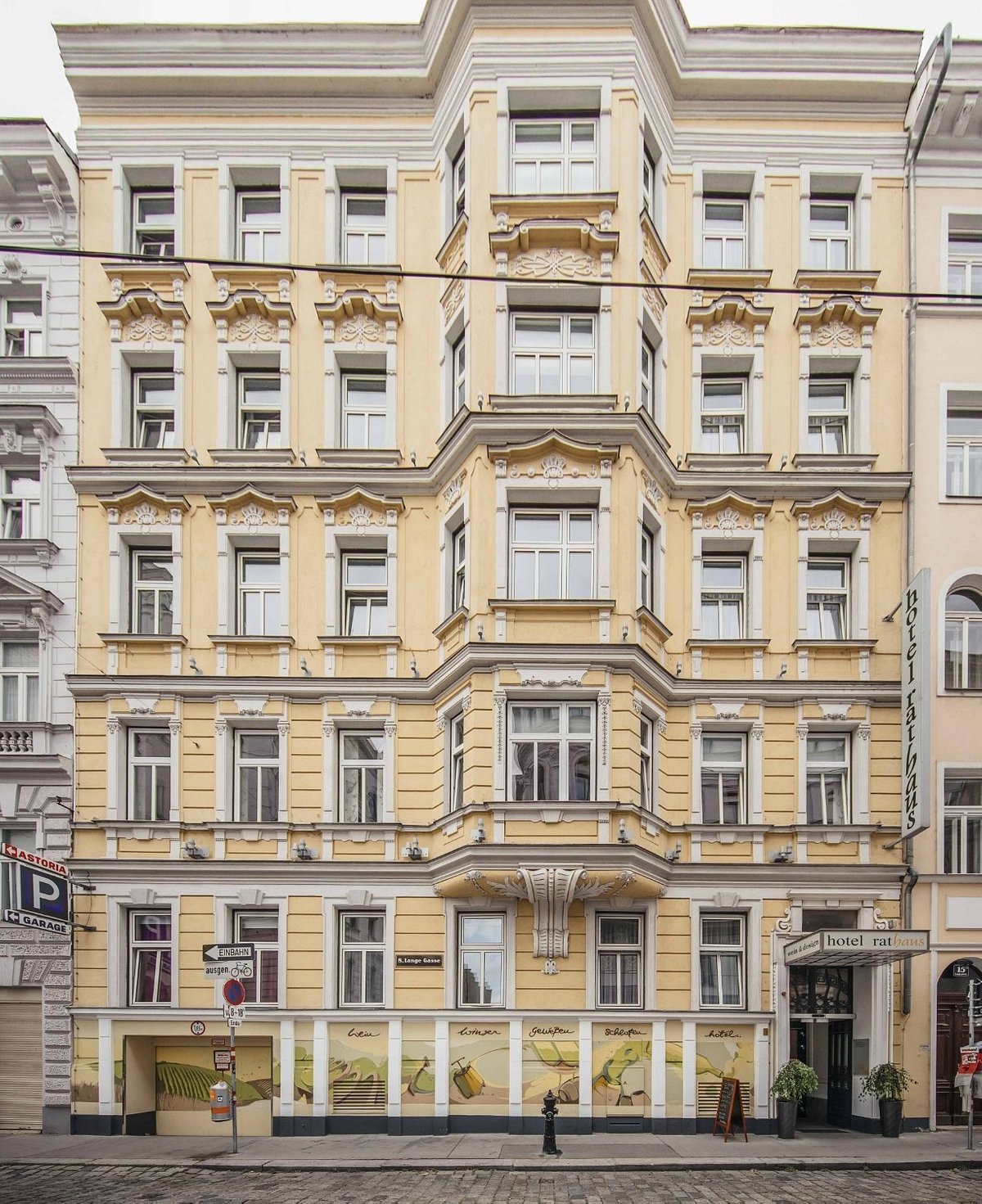 Rathaus Wein & Design