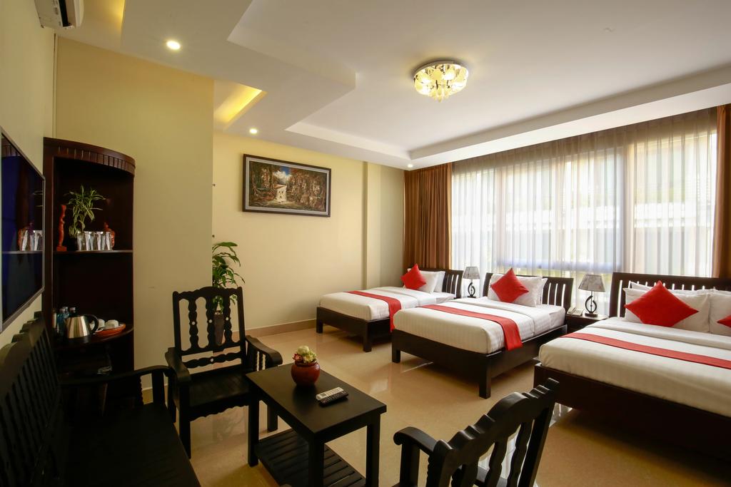 Chheng Residence