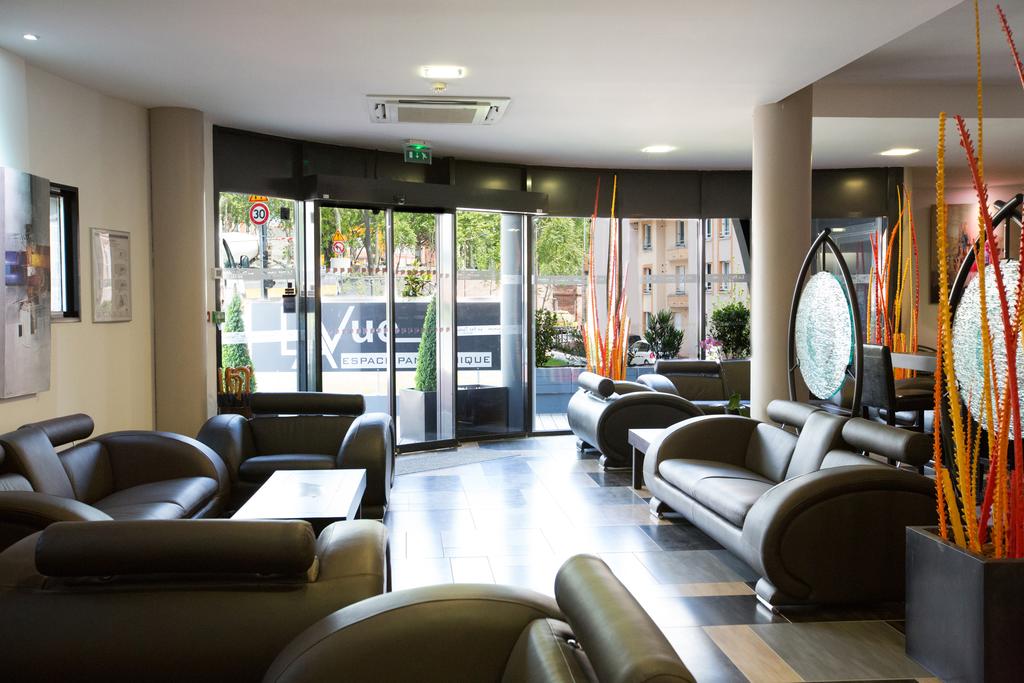 Le Pier Toulouse Hotel