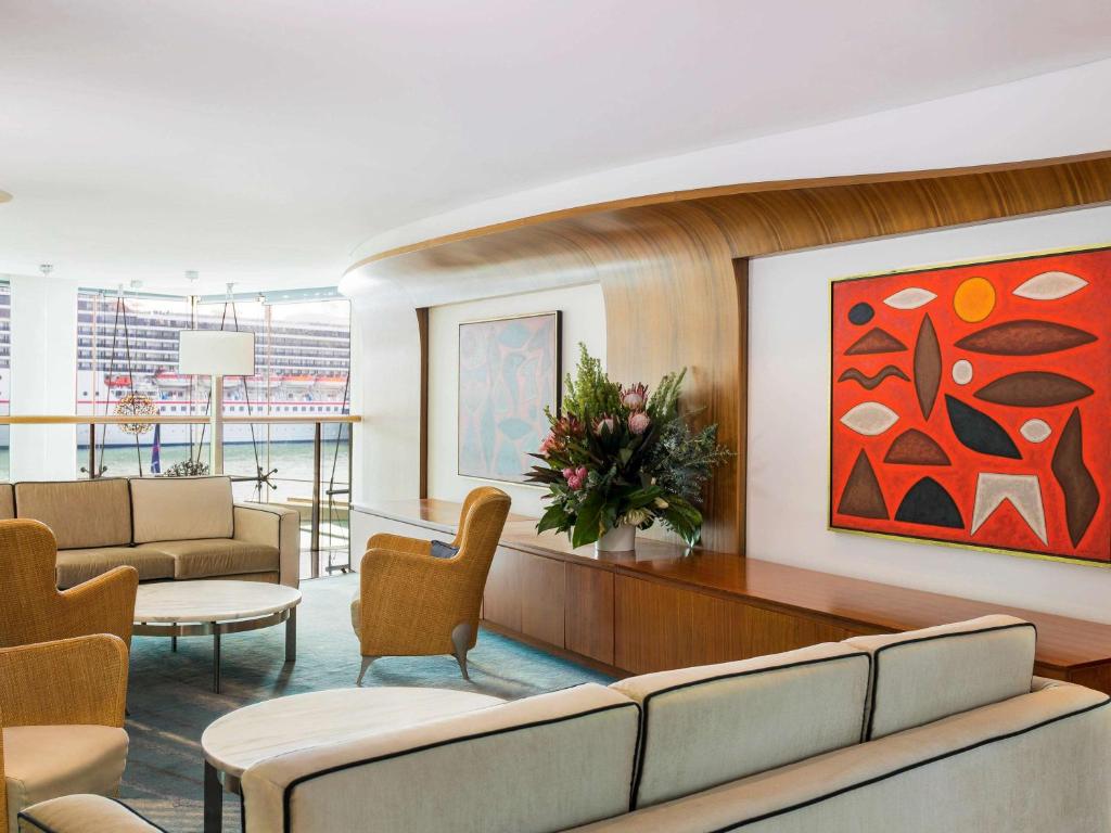 Pullman Quay Grand Sydney Harbour