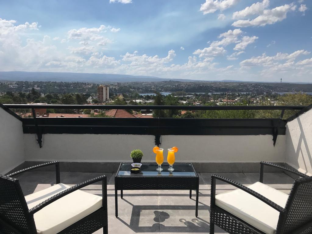 Pinares Panorama Suites & Spa