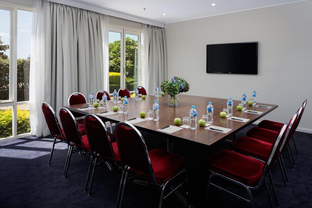Rydges Newcastle (formerly Crowne Plaza Newcastle)