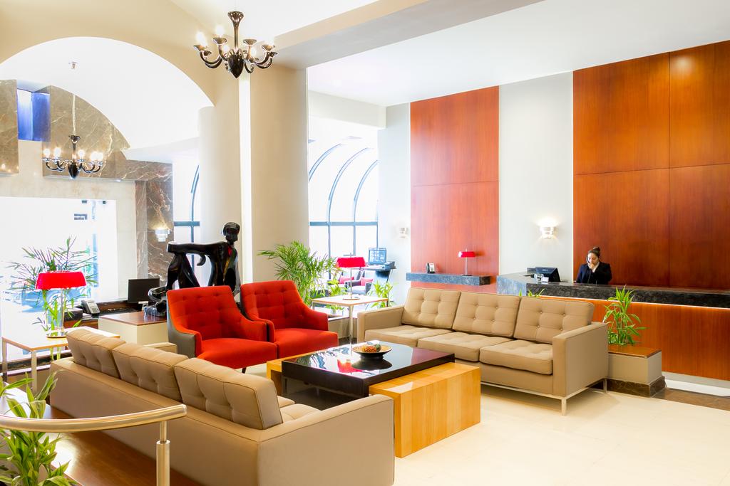 Thunderbird Hotels J.Pardo