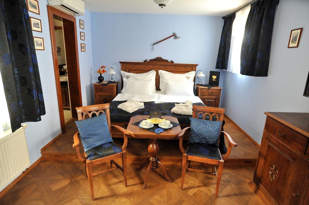 Residence U Cerneho Orla