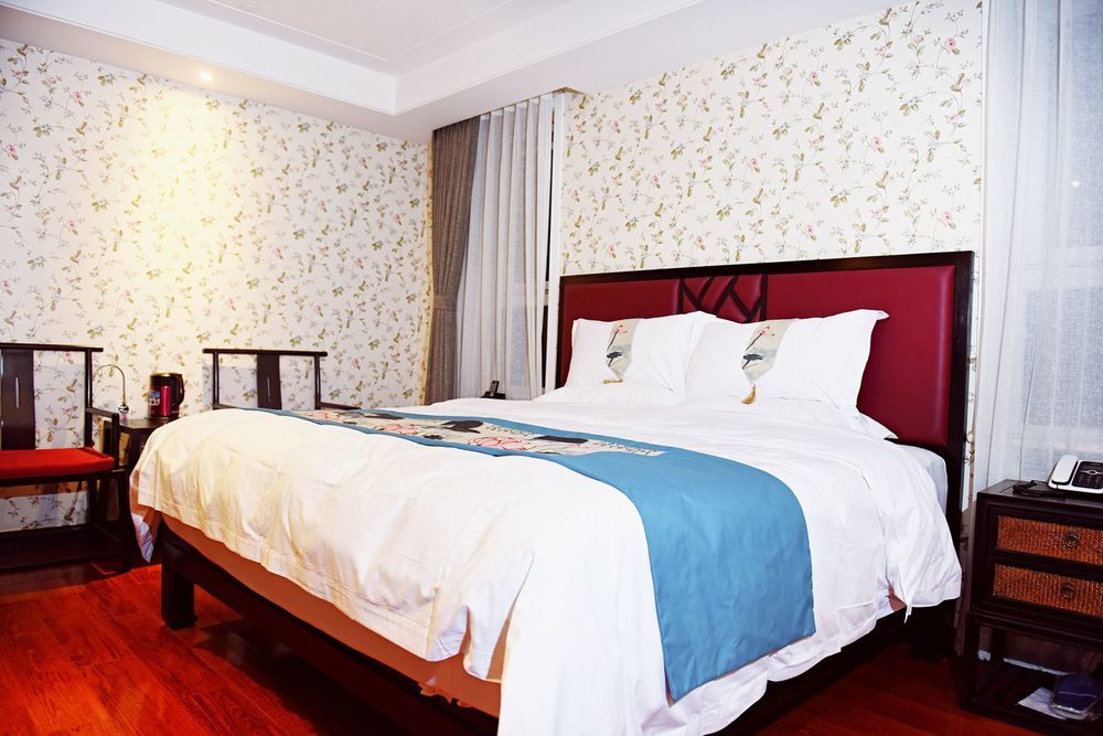 Lypin Courtyard Hotel (South Luogu Alley Branch)