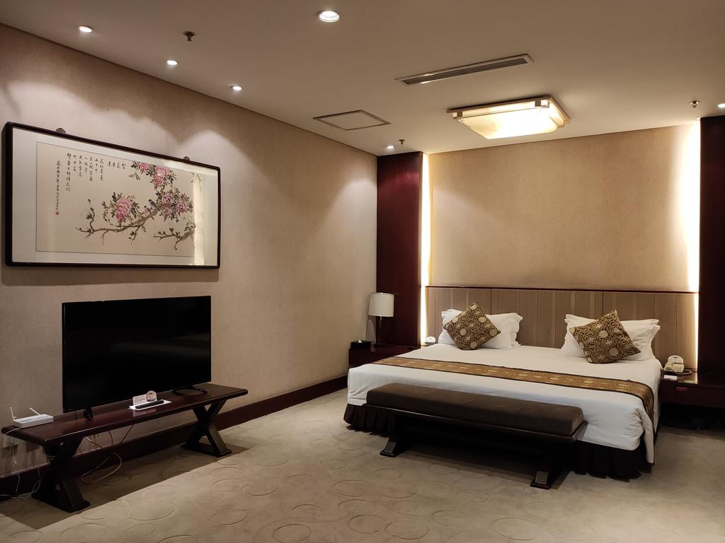 Elegance Hotel Tianjin