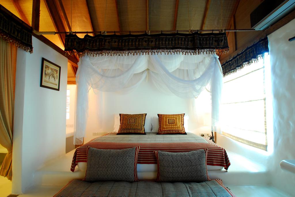 Pai Island Resort