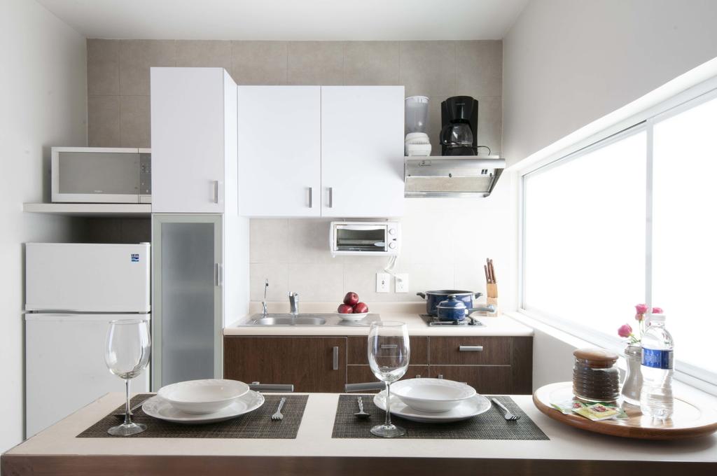 Lombardo Suites