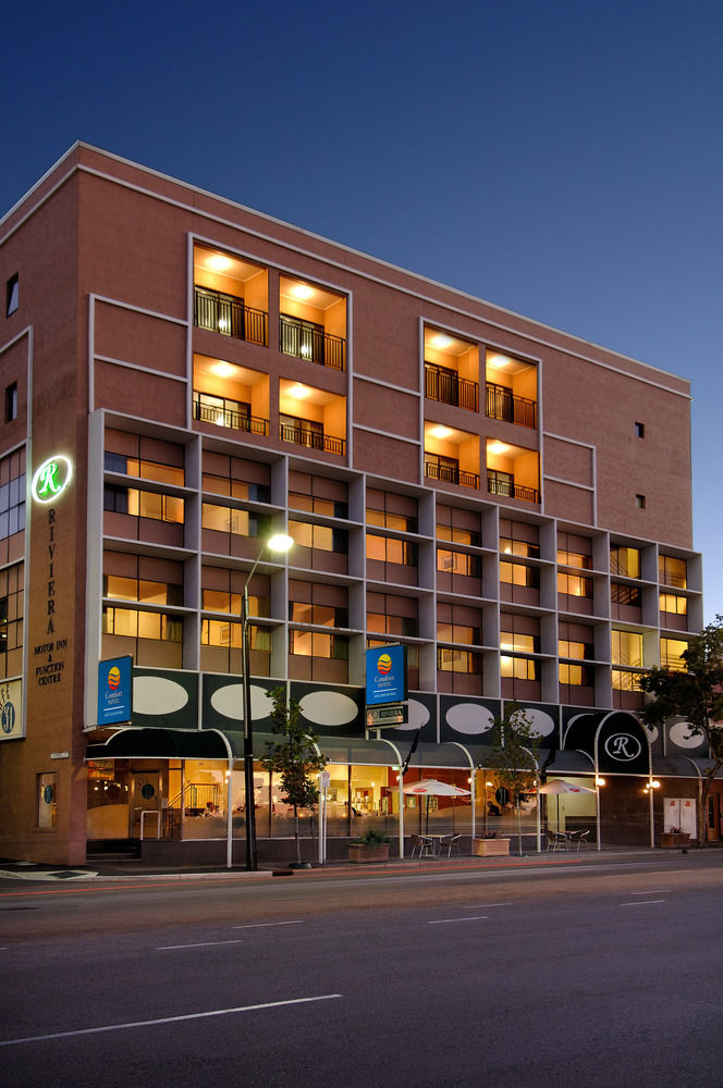 Adelaide Riviera Hotel