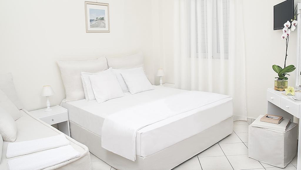 Petradi Beach Lounge Hotel