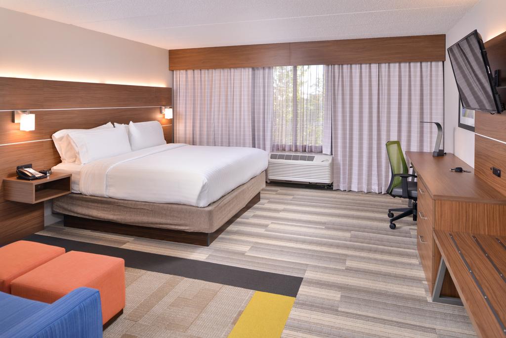 Holiday Inn Express Indianapolis Downtown Convention Center
