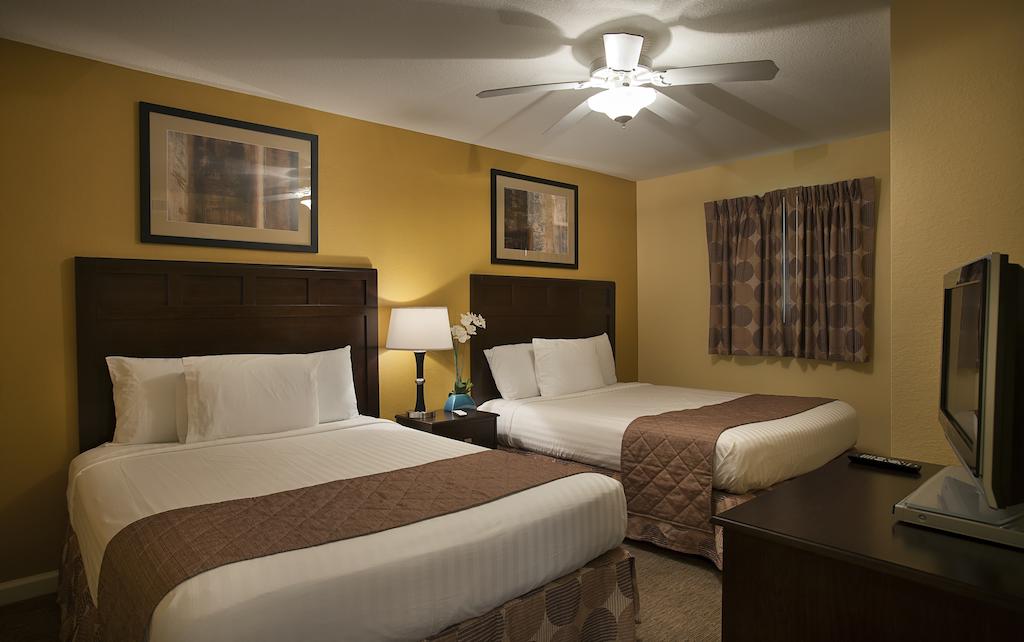 Tilghman Beach And Golf Resort