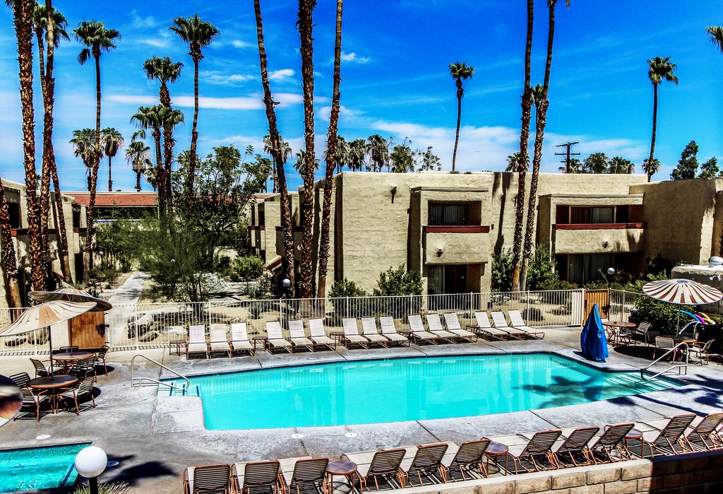 Desert Vacation Villas, a VRI resort