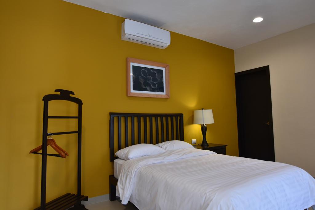 Casa Valladolid Boutique Hotel