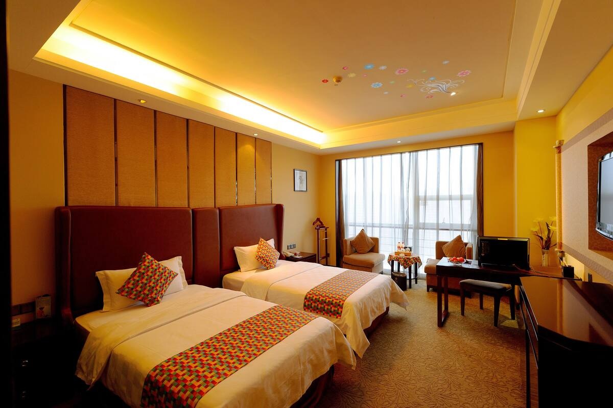 Xingsha Huatian Grand Hotel