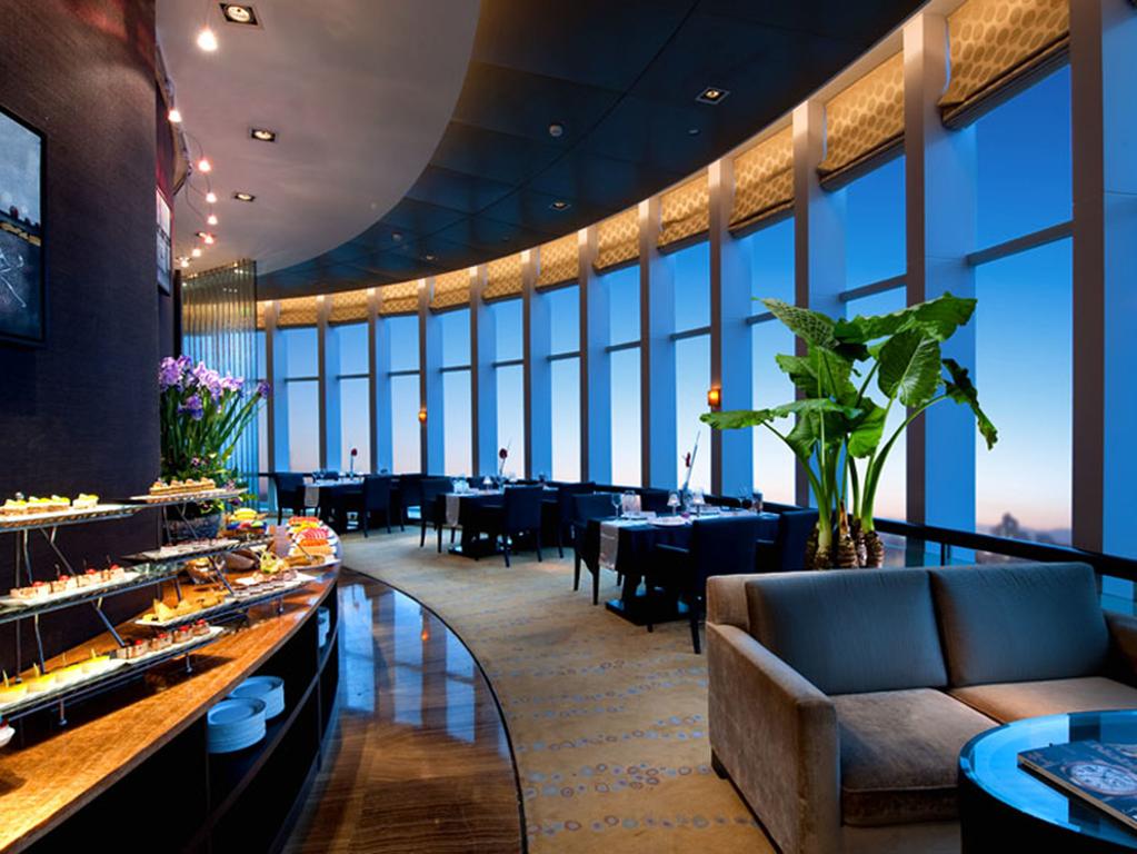 HJ International Hotel