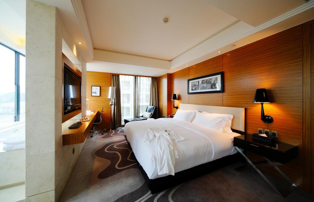 DW Hotels