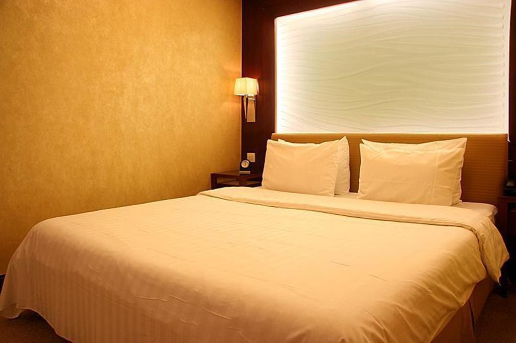 Ningbo Portman Plaza Hotel