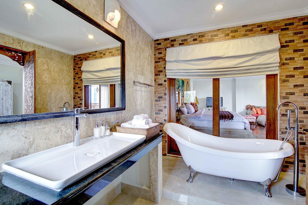 Hastinapura Residence