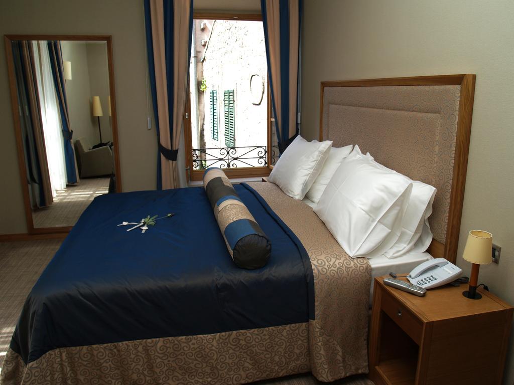 Hotel Vardar Kotor