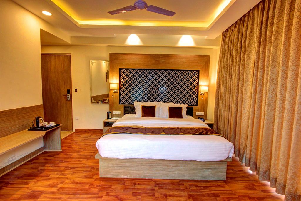 Hill County Resort & Spa, Manali