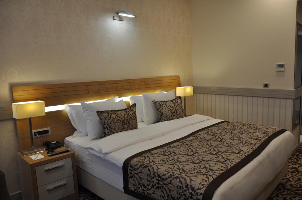 Grand Itimat Hotel