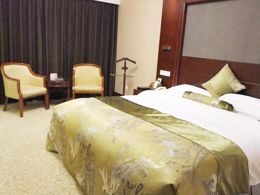 Yantai Golden Gulf Hotel