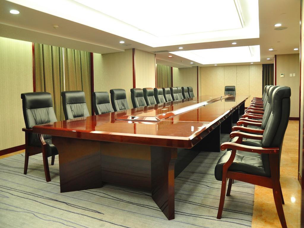 Shangling Boston Hotel