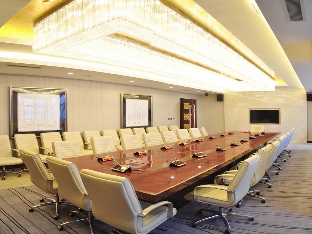 Shangling Boston Hotel