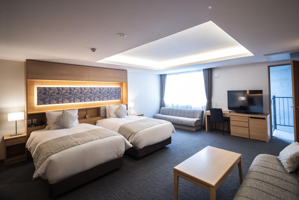Kyoto Shijo Takakura Hotel grandereverie