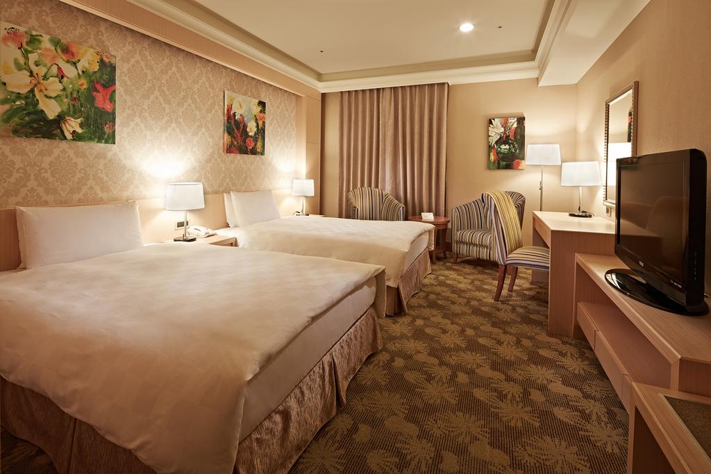 Eda Skylark Hotel