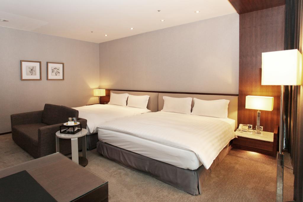 Taipung Suites