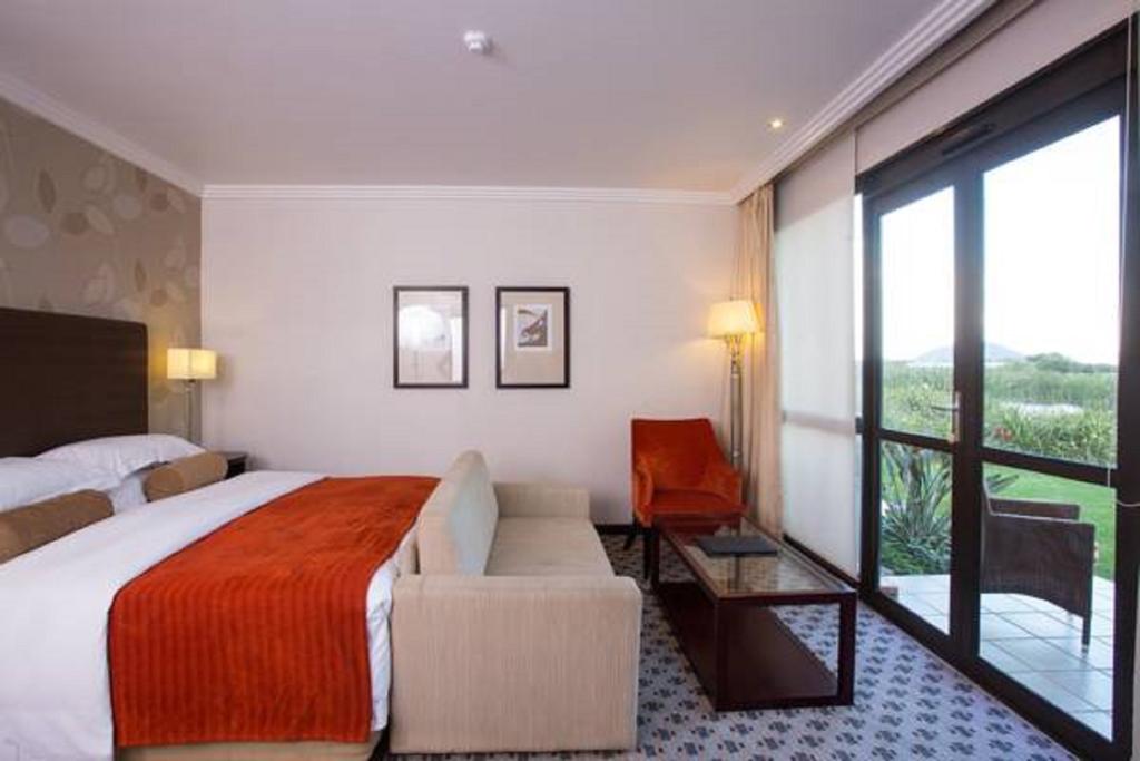 Phakalane Golf Estate Hotel Resort