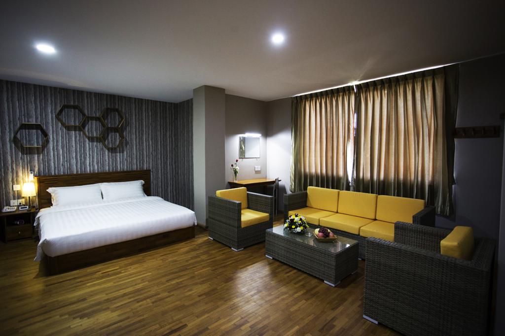 Merchant Art Boutique Hotel