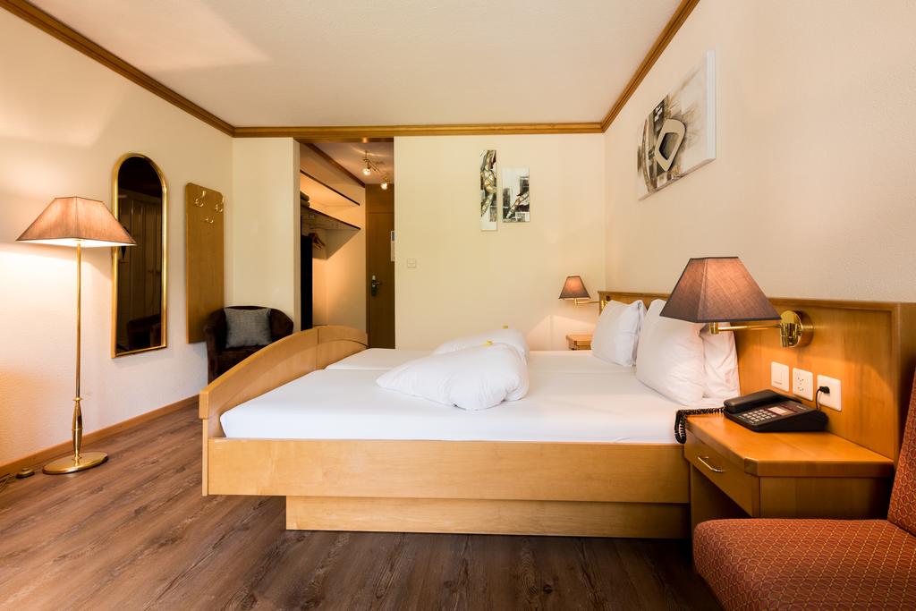 Parkhotel Quellenhof
