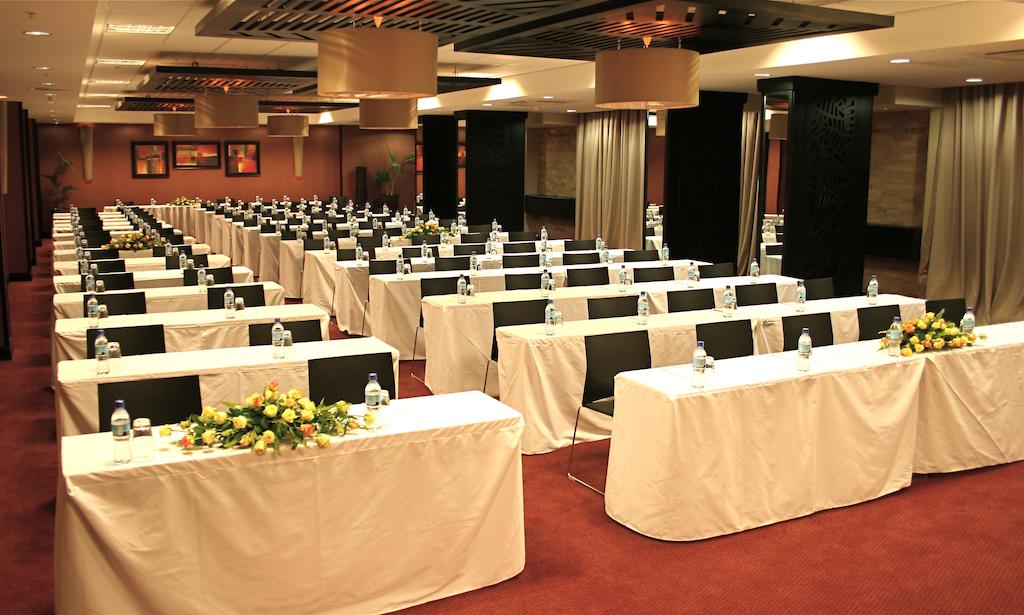 Mount Meru Hotel