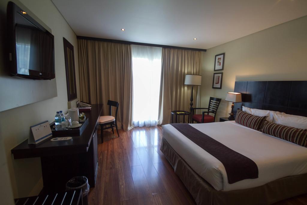 Mount Meru Hotel