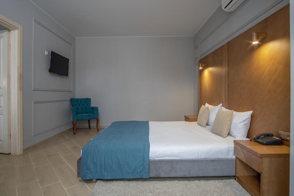 Boomerang Boutique Hotel