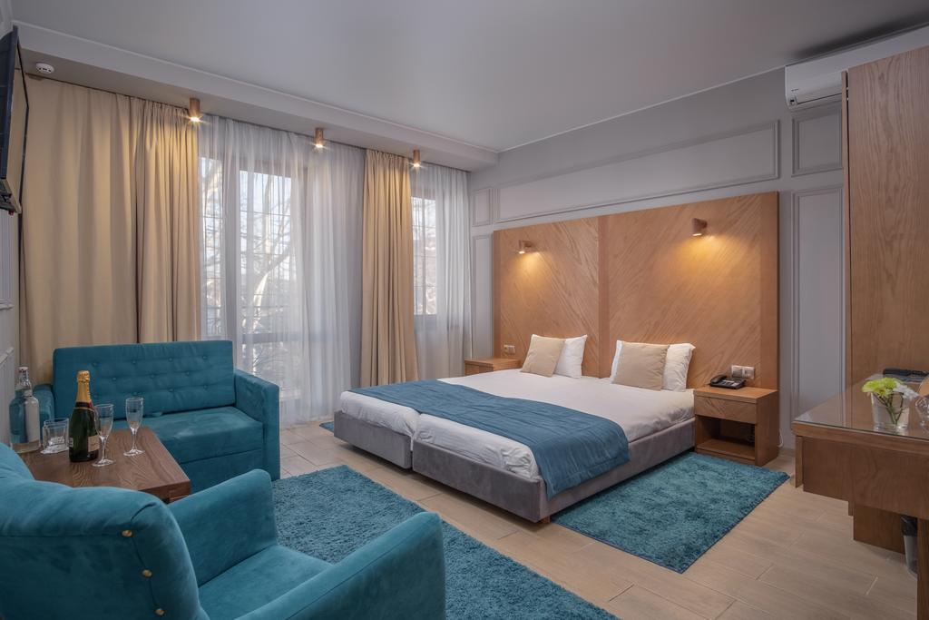 Boomerang Boutique Hotel