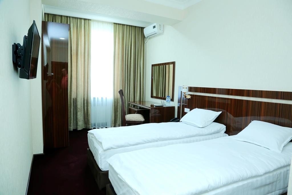 Grand Capital Hotel